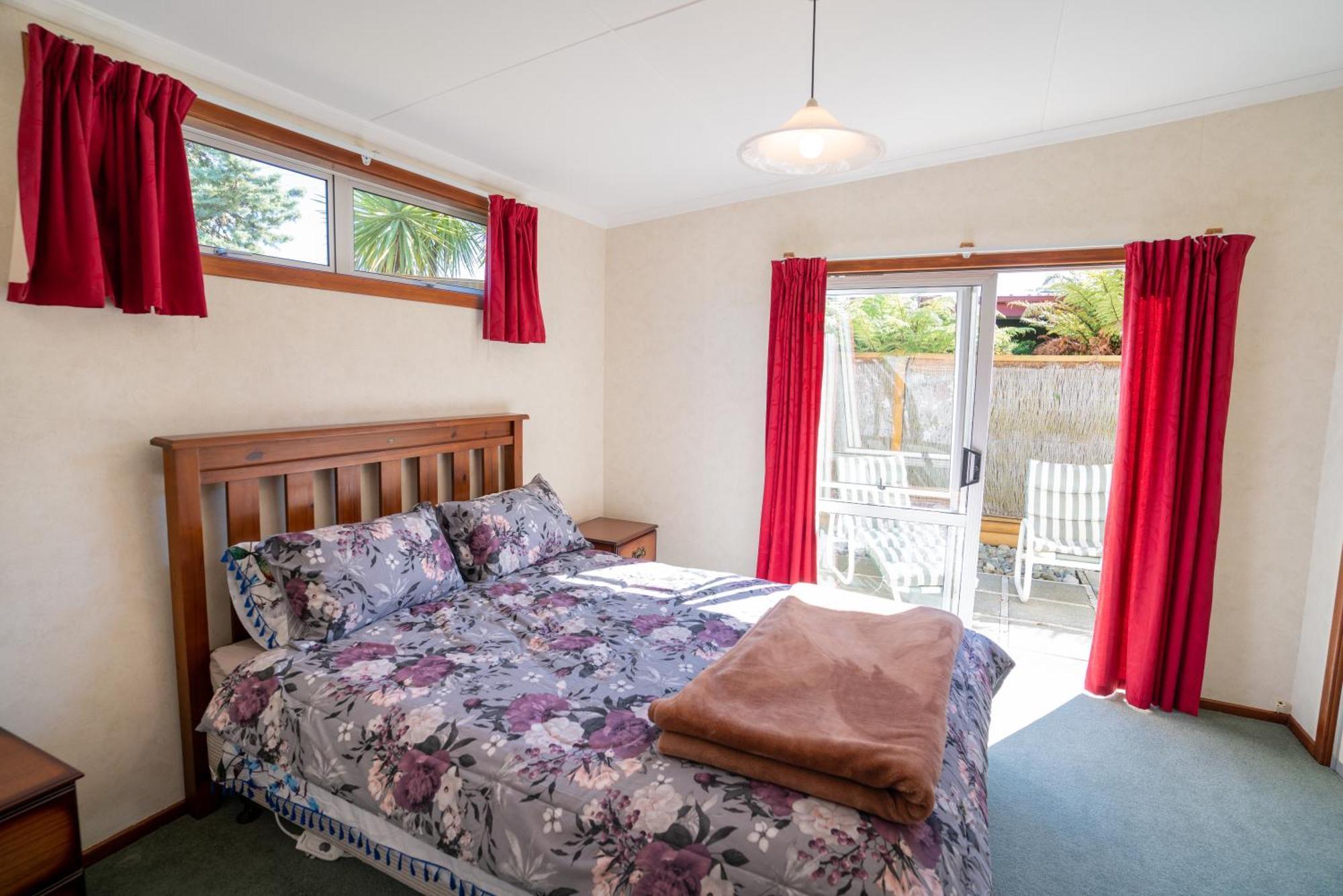 Dee'S On Bligh - Te Anau Holiday Home المظهر الخارجي الصورة