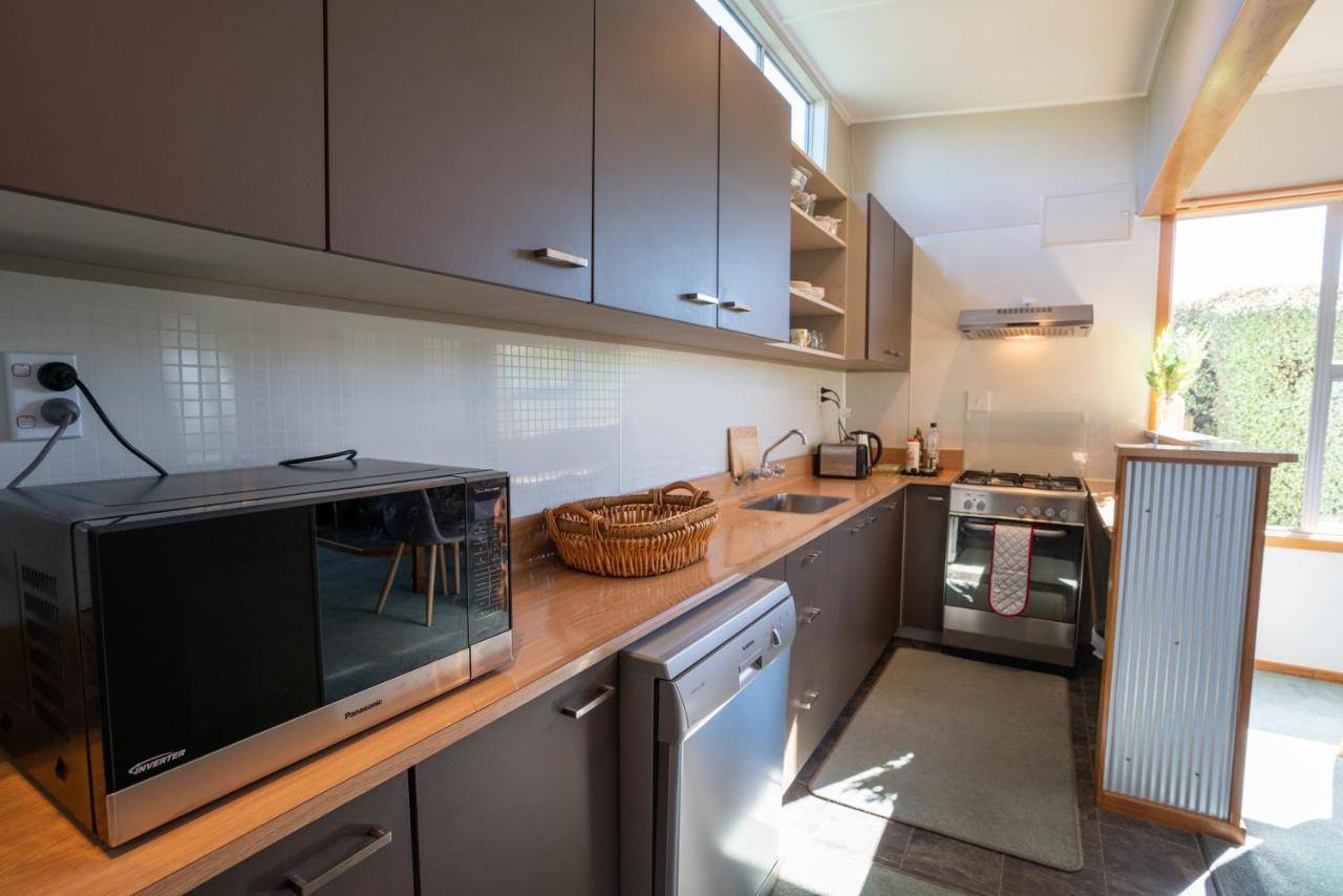Dee'S On Bligh - Te Anau Holiday Home المظهر الخارجي الصورة
